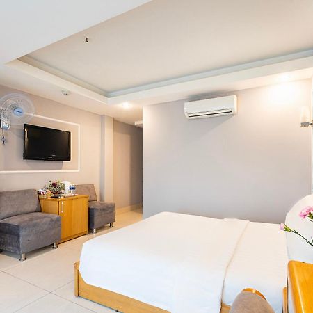 Lucky Star Hotel - Ben Thanh Thành Pho Ho Chí Minh Esterno foto