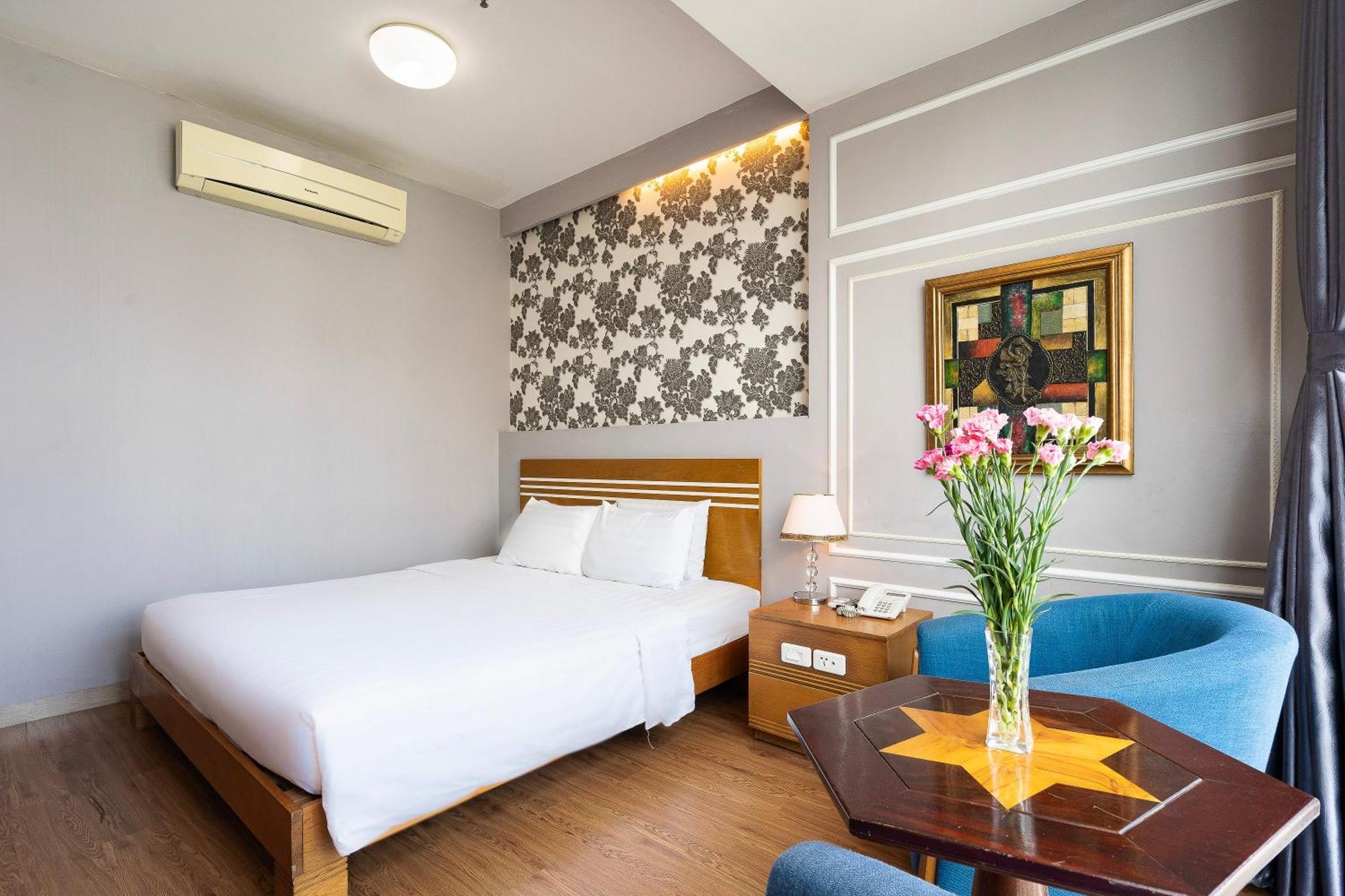 Lucky Star Hotel - Ben Thanh Thành Pho Ho Chí Minh Esterno foto