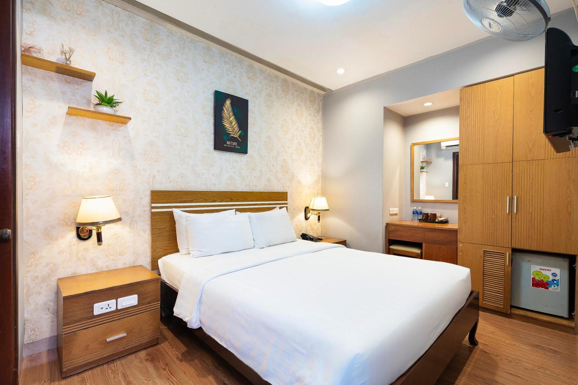 Lucky Star Hotel - Ben Thanh Thành Pho Ho Chí Minh Esterno foto