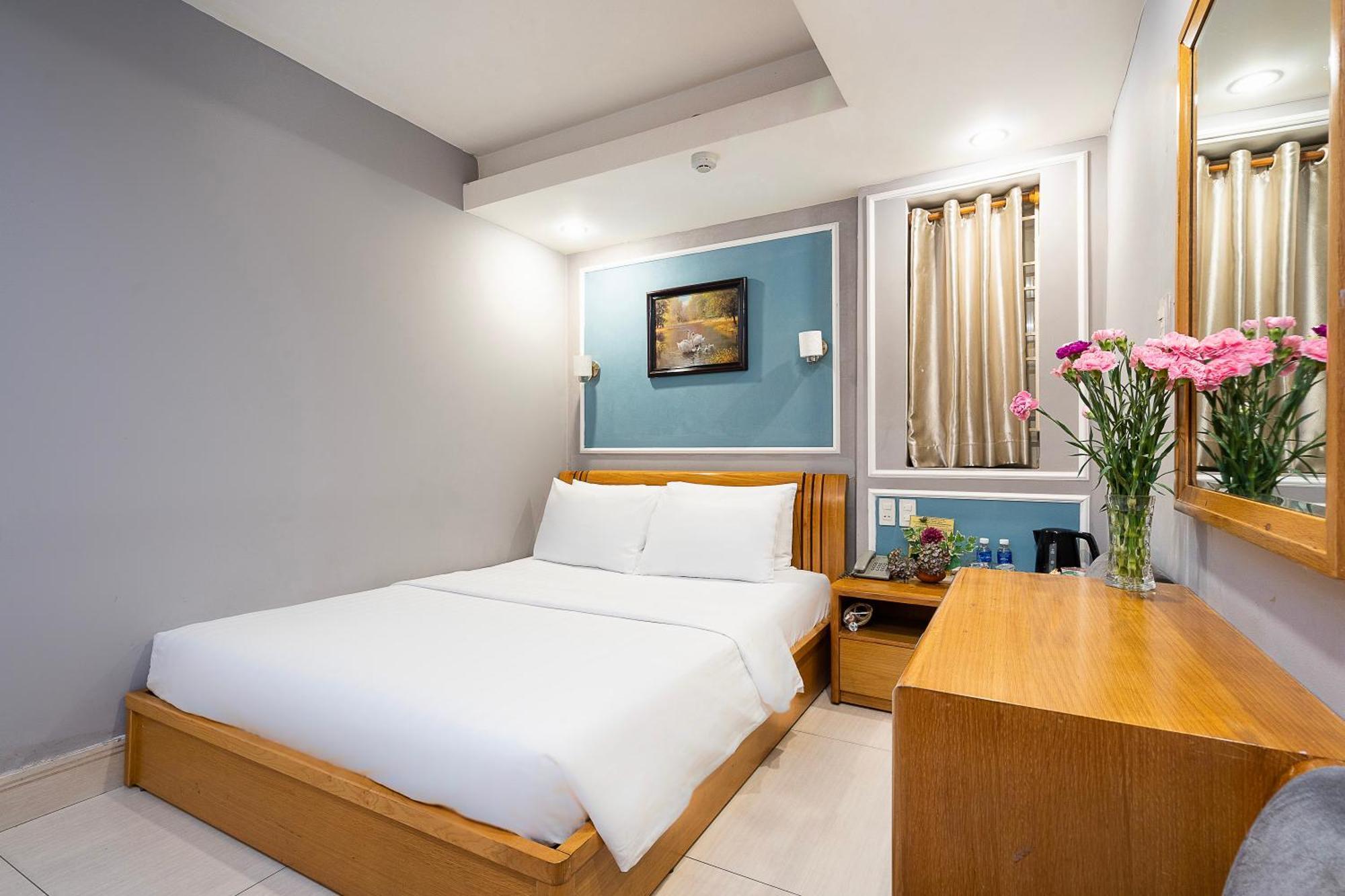 Lucky Star Hotel - Ben Thanh Thành Pho Ho Chí Minh Esterno foto