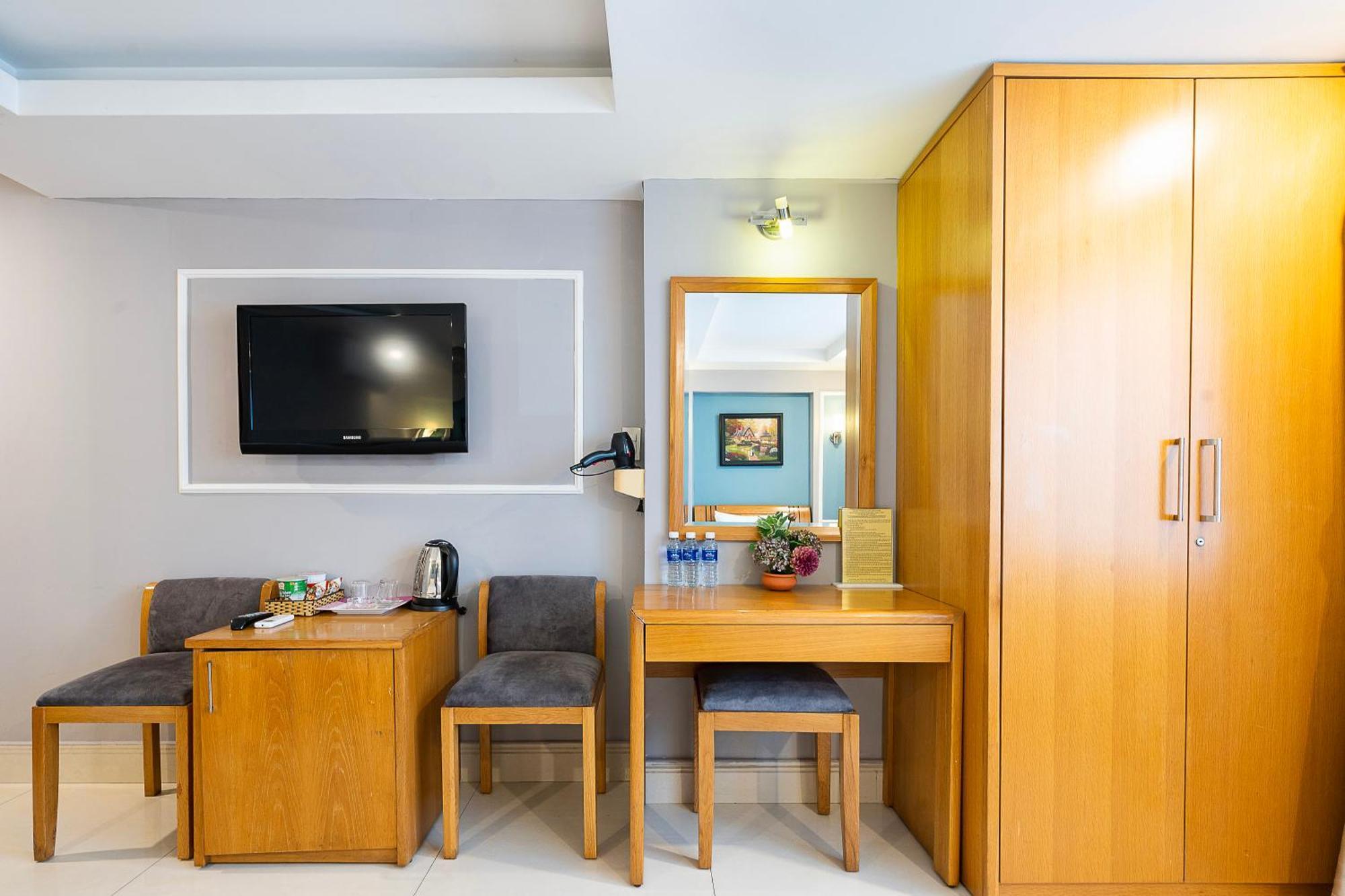 Lucky Star Hotel - Ben Thanh Thành Pho Ho Chí Minh Esterno foto