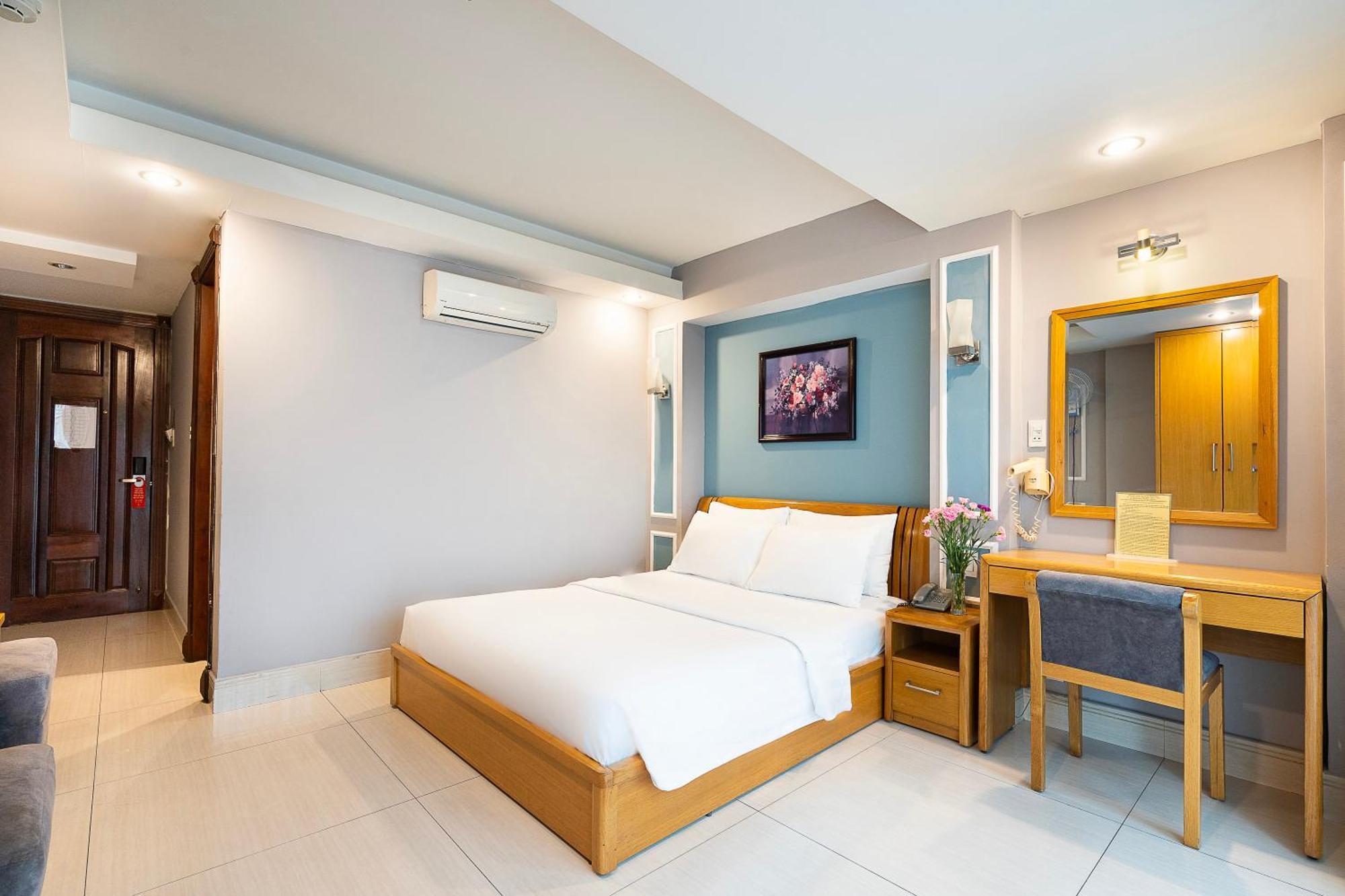 Lucky Star Hotel - Ben Thanh Thành Pho Ho Chí Minh Esterno foto